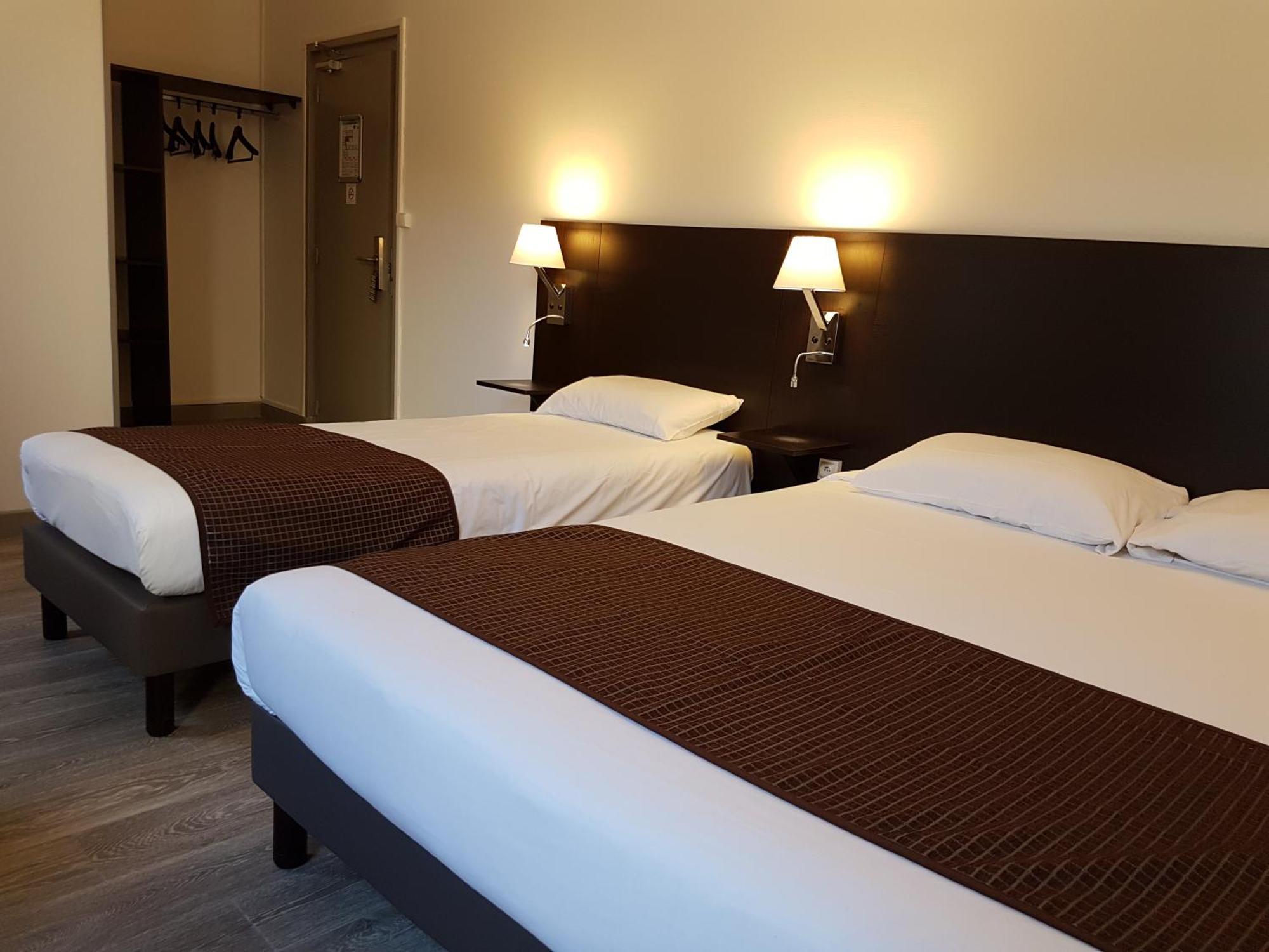 Nevers Hotel Bagian luar foto