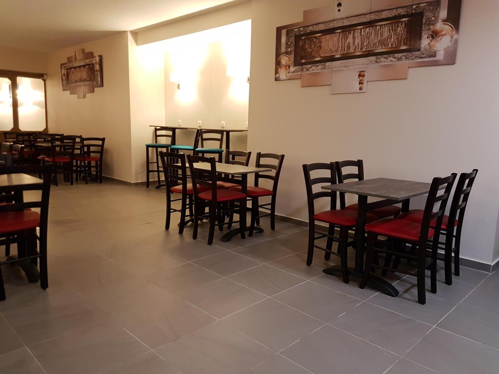 Nevers Hotel Bagian luar foto